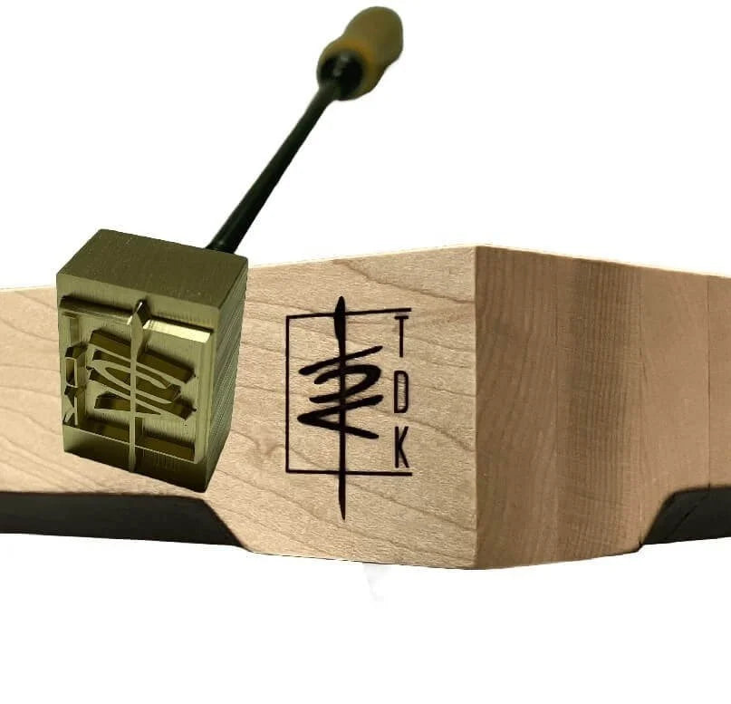 Fers à marquer le bois