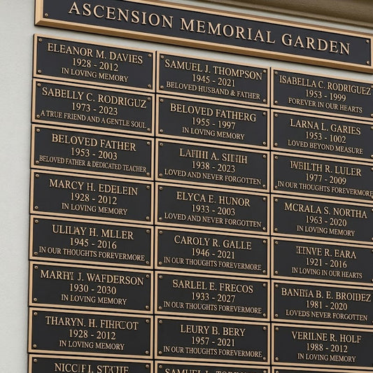 Plaques et monuments commémoratifs en bronze sur mesure